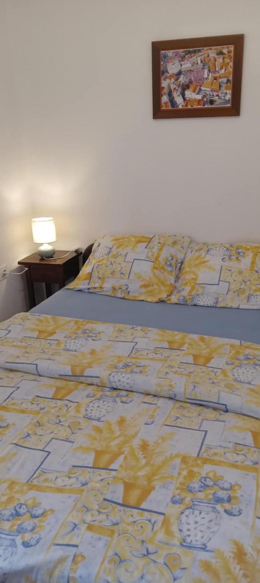 Metti Apartments 1 Kmeti Екстериор снимка