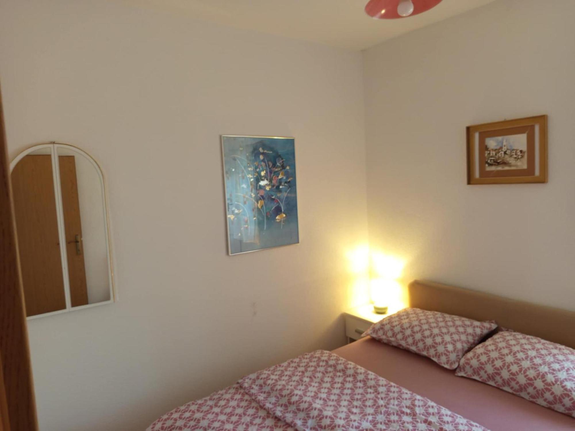 Metti Apartments 1 Kmeti Екстериор снимка